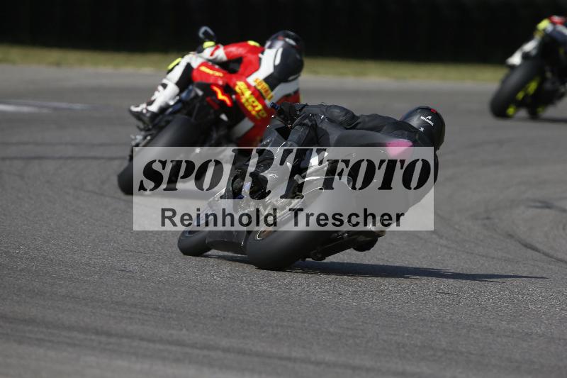 /11 28.04.2026  PROMAX ADR/Gruppe rot/70